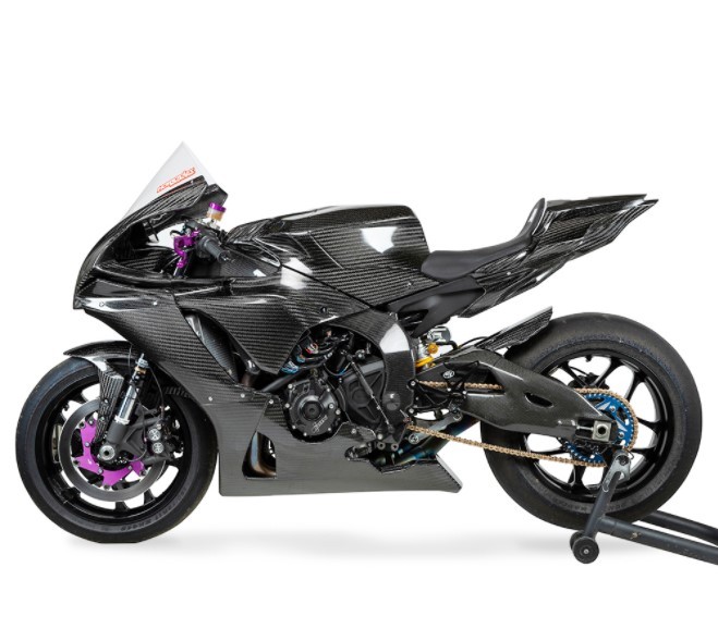 AP Carbon Line 400g Carbon Fiber Race Bodywork - Frame Guards - 2015-2023 Yamaha YZF-R1/M