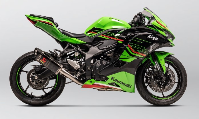 Akrapovic Racing Line Carbon Full System - Kawasaki ZX-4R / RR (2023)