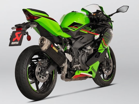 Akrapovic "Slip On Line" Carbon Exhaust For Kawasaki ZX10R 2021