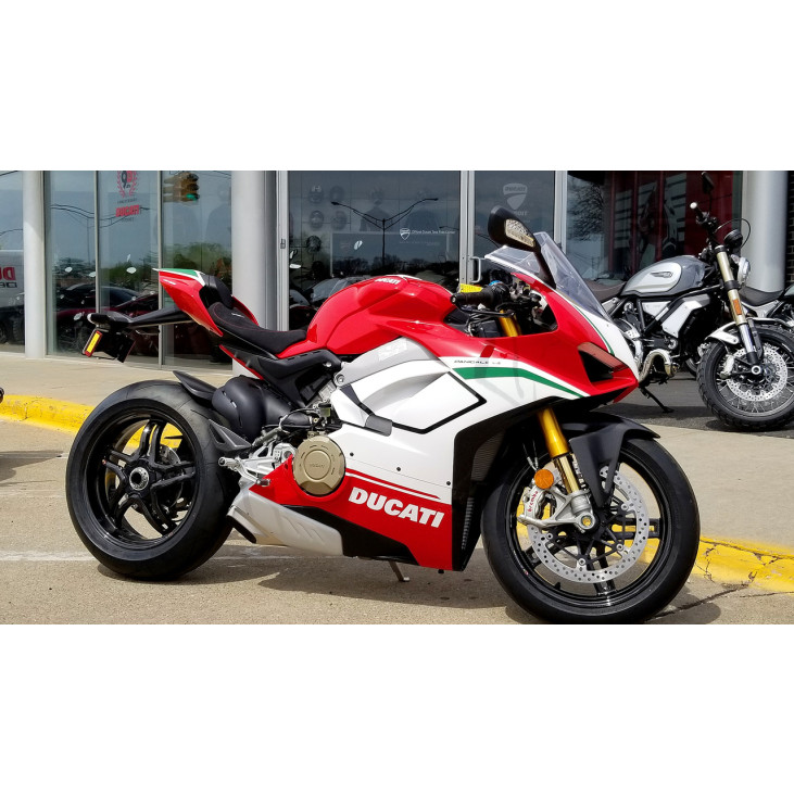 BST Rapid TEK 17 x 5.5 Rear Wheel - Ducati 1098/1098R/S/1198 (2007-12)/1199/1299/1299R/V4/V2/ Streetfighter/SuperSport 939