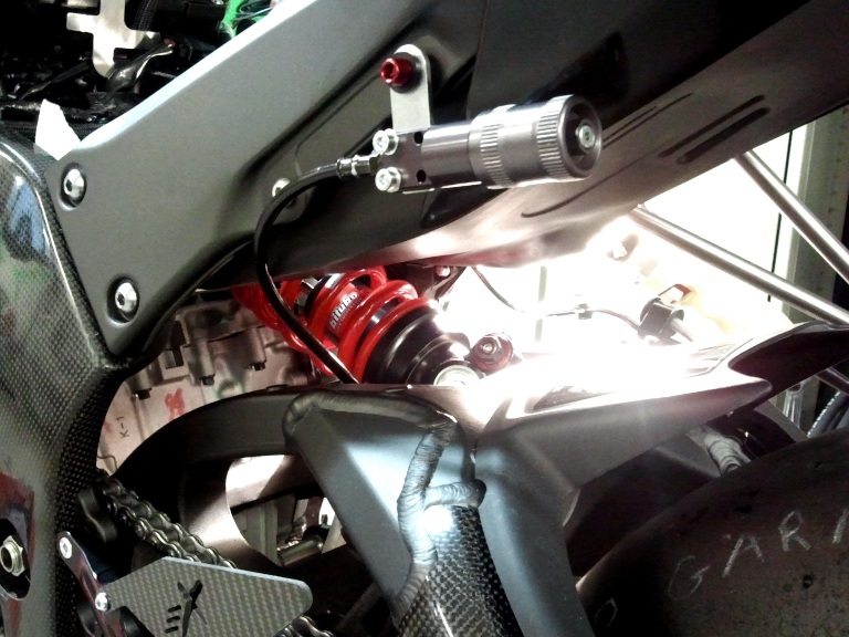 リコ Bitubo XXZ3 Adjustable Shock (w/ Hydraulic Preload) for 2016-2023