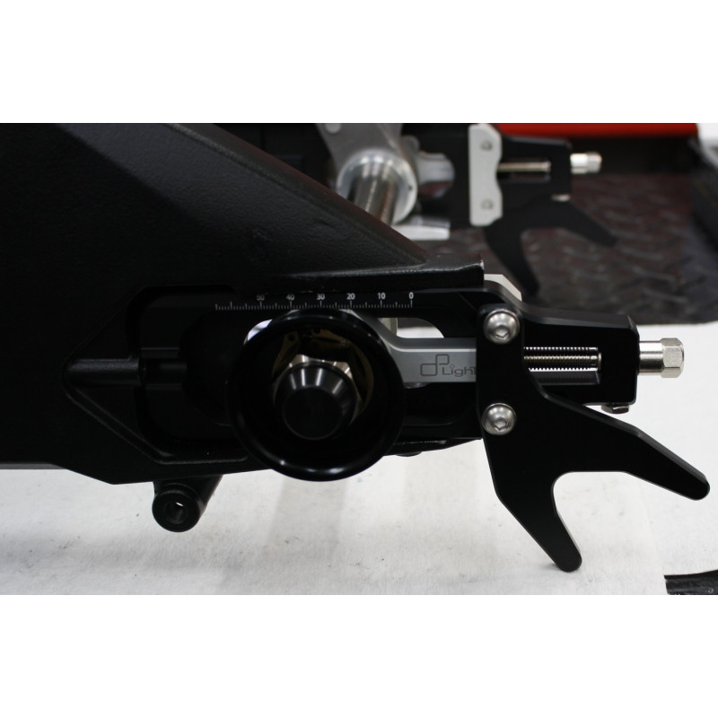 Fast Frank Racing 11-18 Suzuki GSX-R 600 / 750 "Daytona 200" Rear Quick Change Axle Kit