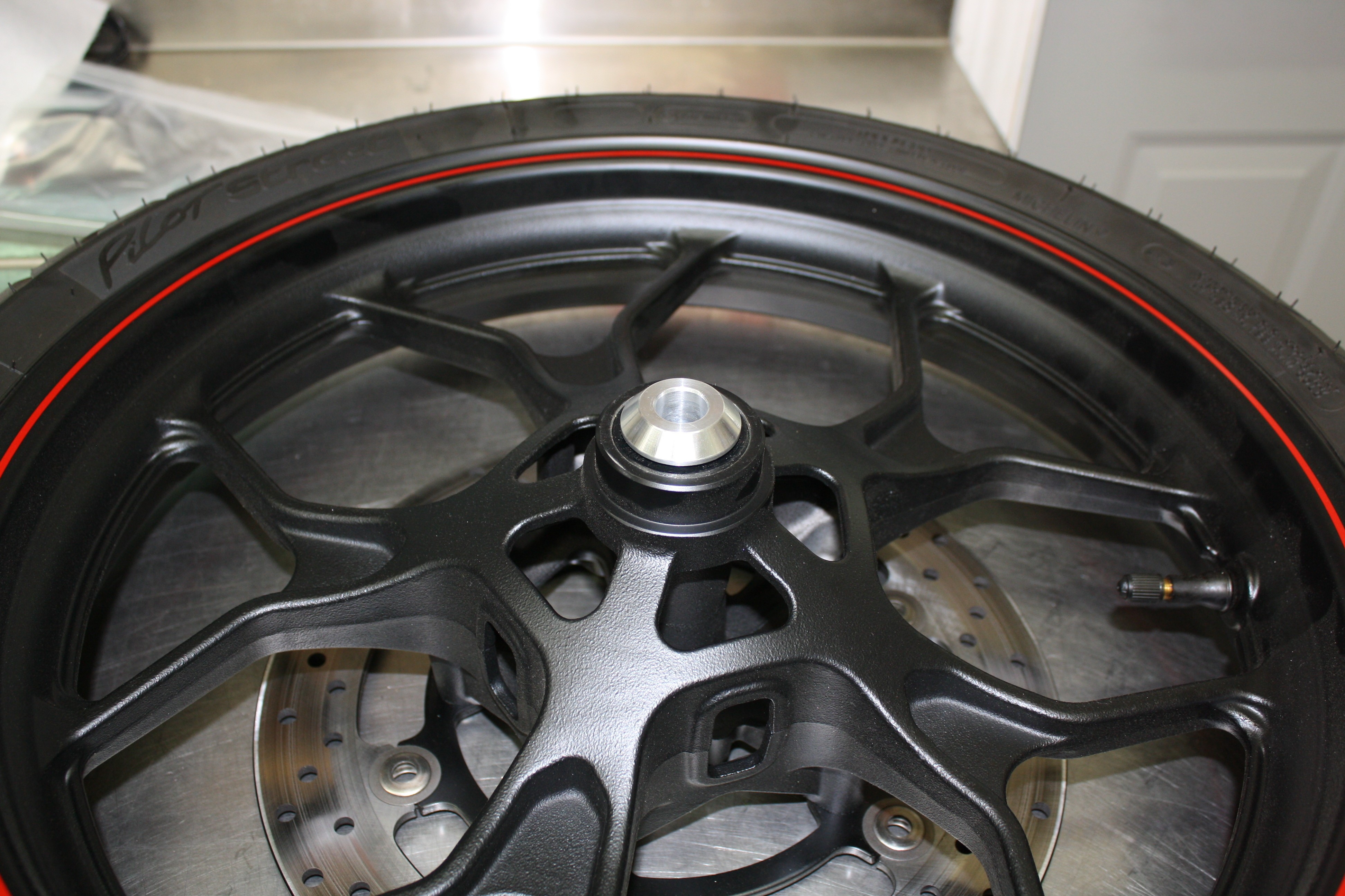 Fast Frank Racing 15+ Yamaha YZF-R3 Captive Front Wheel Spacers
