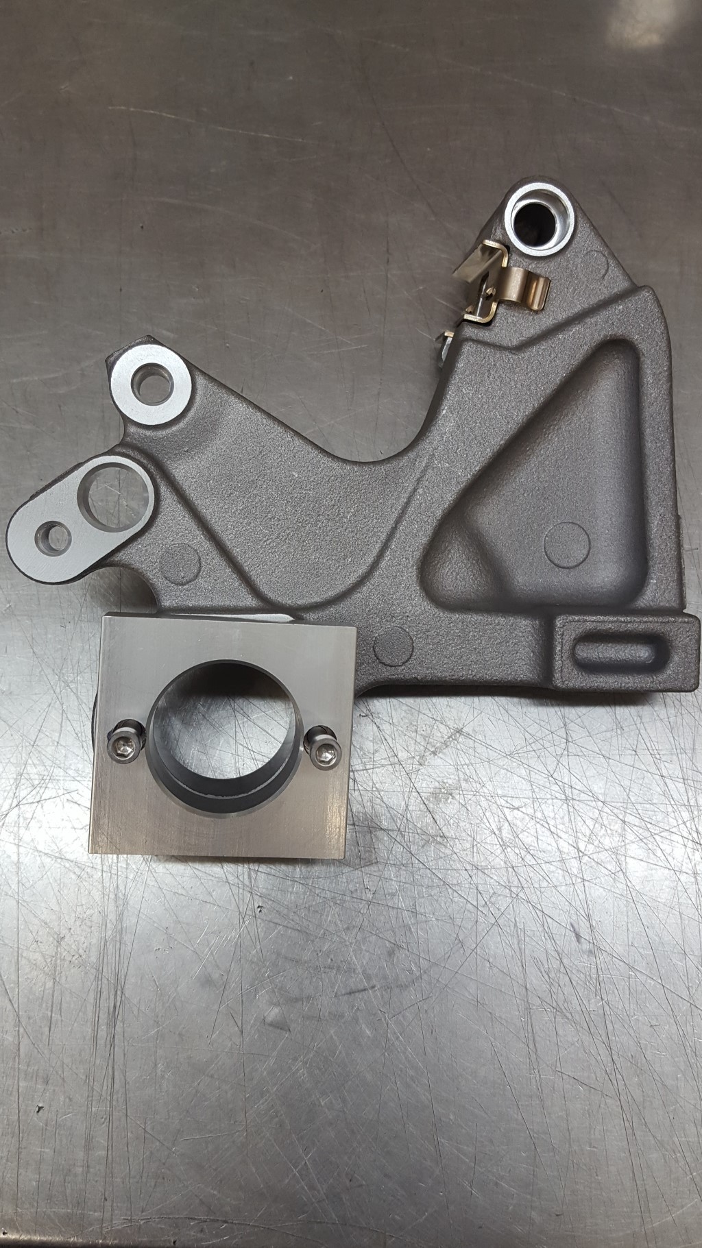 Fast Frank Racing 17+ Yamaha YZF-R6 Captive Rear Caliper Bracket