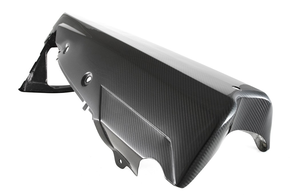 FullSix Carbon Fiber Race Belly Pan - Aftermarket exhaust without CAT - Yamaha R1 (2015 - 2019)