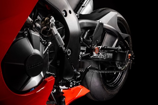 Gilles Tooling MUE2 Adjustable Rearsets | Honda CBR 1000RR-R (2020 - 2023)