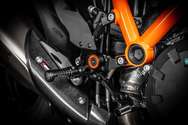 Gilles Tooling MUE2 Adjustable Rearsets | KTM 1290 Super Duke R (2020)