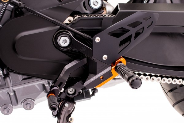 Gilles Tooling VCR Adjustable Rearsets | KTM 790 Duke (2018) / 890 DUKE R (2020)