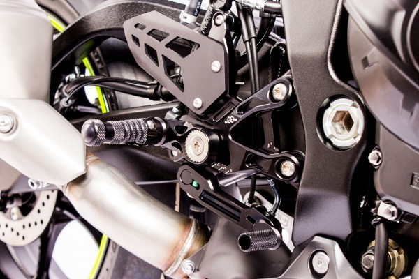 Gilles Tooling MUE2 Adjustable Aluminum Rearsets | Suzuki GSX-R 1000 / R (2017-2022)
