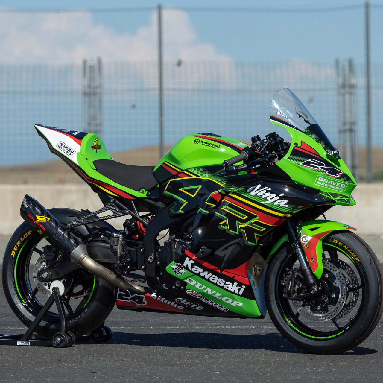 Graves Motorsports WORKS2 Carbon Full Exhaust - Kawasaki ZX-4RR