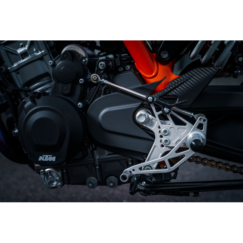 Factory Footpeg System / Rearsets Kit for KTM 890 Duke R (2020-2022) Factory Footpeg System / Rearsets Kit for KTM 890 Duke R (2020-2022)