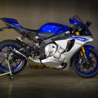 M4 BLACK GP2 SLIP-ON 2015-2023 Yamaha R1