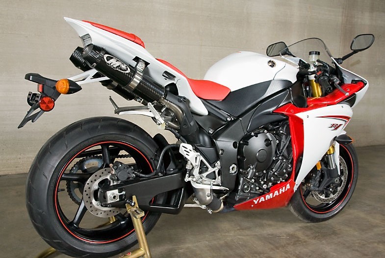 M4 Undertail Cat Eliminator Slip On w/ Carbon canisters - Yamaha R1 (2009-2014)