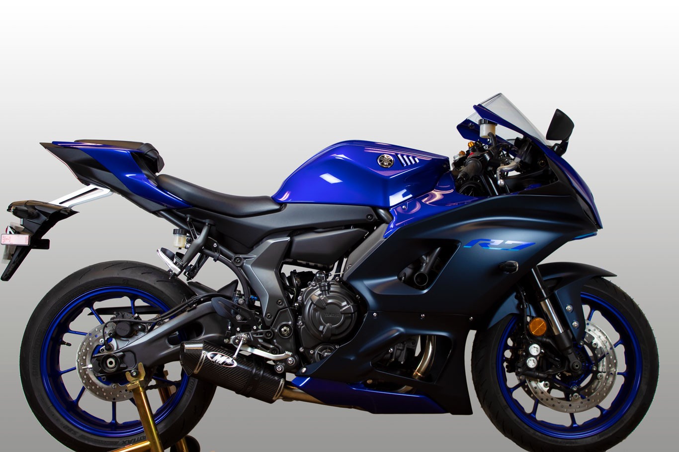 M4 Full System Exhaust with Carbon Fiber Canister - Yamaha R7 (2021-2023)