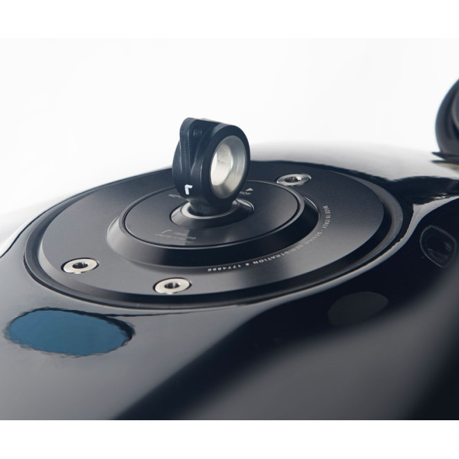 Rizoma Locking Fuel Cap | Black | Yamaha Models | YZF-R1 R6 R7 | MT-09 MT-10 | XSR 700 900 Rizoma Locking Fuel Cap | Black | Yamaha Models | YZF-R1 R6 R7 | MT-09 MT-10 | XSR 700 900