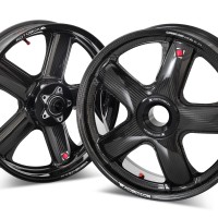 RotoBox RBX2 Carbon Fiber Wheel Set - Ducati V4 Panigale RotoBox RBX2 Carbon Fiber Wheel Set - Ducati V4 Panigale