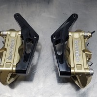 Superbike Unlimited Kawasaki ZRX1100 / ZRX1200 100mm Radial Caliper Mounts Superbike Unlimited Kawasaki ZRX1100 / ZRX1200 100mm Radial Caliper Mounts