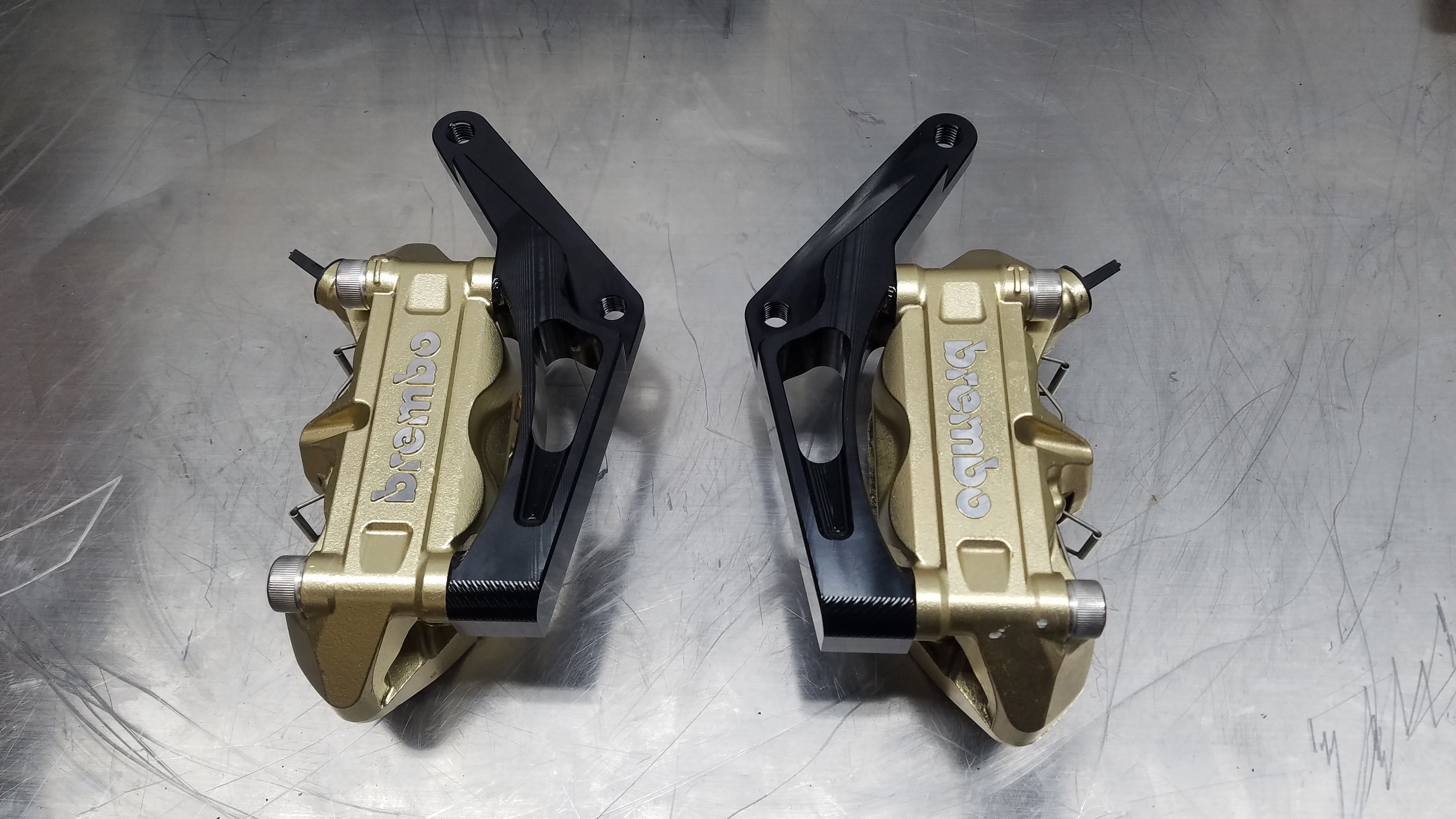 Superbike Unlimited Kawasaki ZRX1100 / ZRX1200 100mm Radial Caliper Mounts