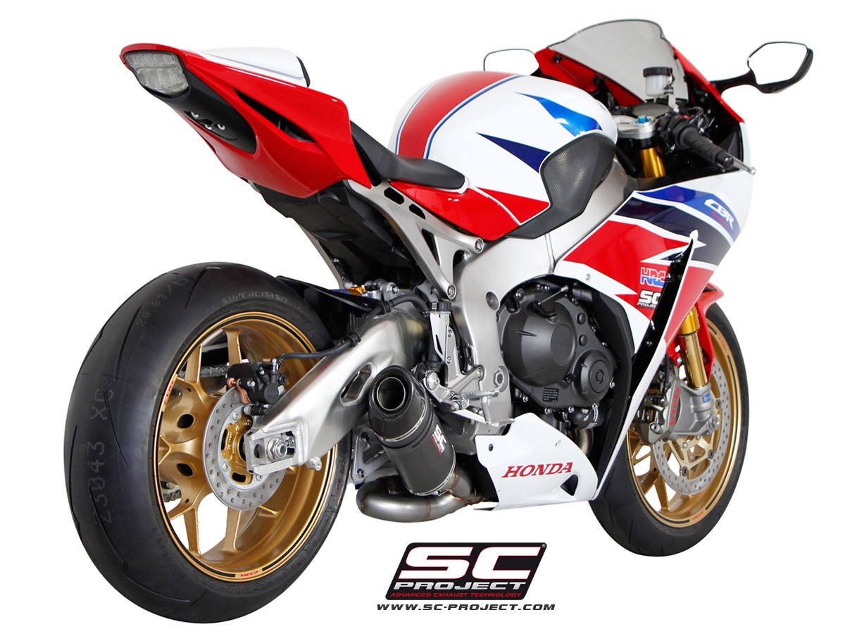 SC-Project Oval Matte Carbon Slip On 2014-2015 Honda CBR1000RR / SP (European Model Only)