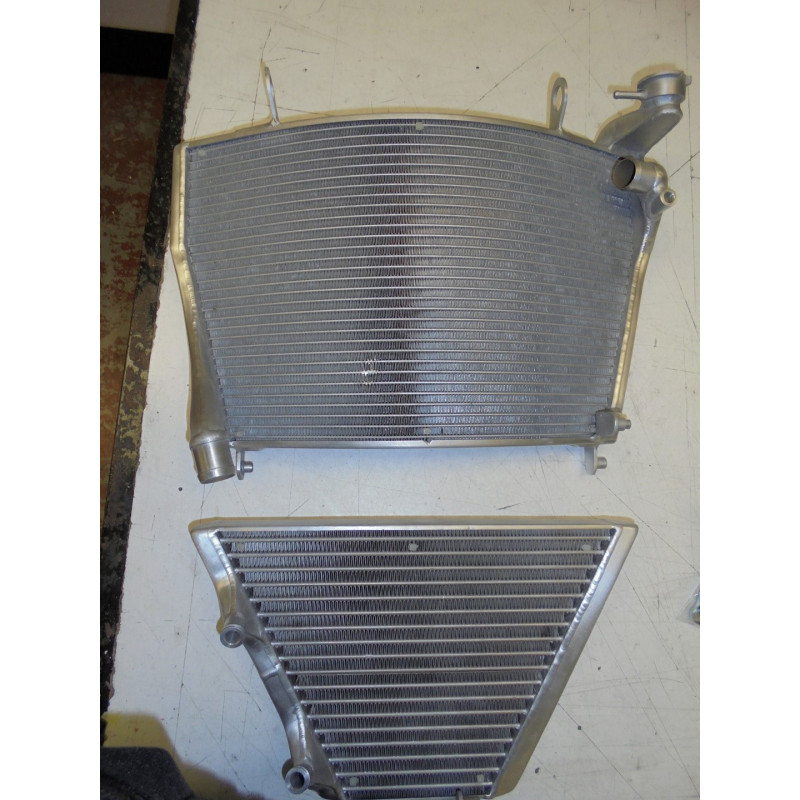 Taleo Tecnoracing Superbike Water & Oil Radiator Kit - Aprilia RSV4 Taleo Tecnoracing Superbike Water & Oil Radiator Kit - Aprilia RSV4