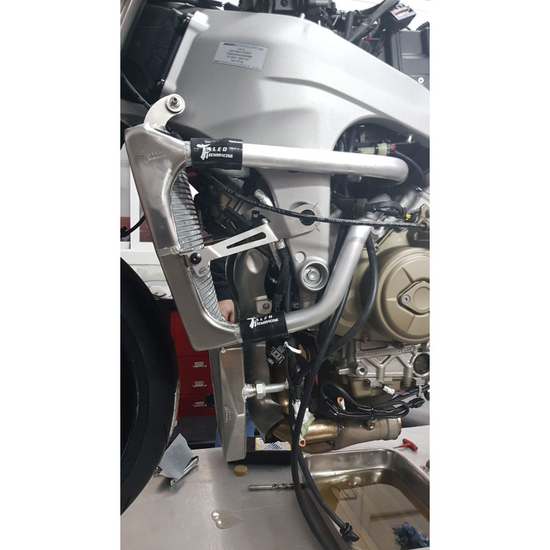 Taleo Tecnoracing Superbike Radiator Kit - Ducati V4 Panigale Superbike Water & Oil Radiator Complete Kit Taleo Tecnoracing Superbike Radiator Kit - Ducati V4 Panigale Superbike Water & Oil Radiator Complete Kit