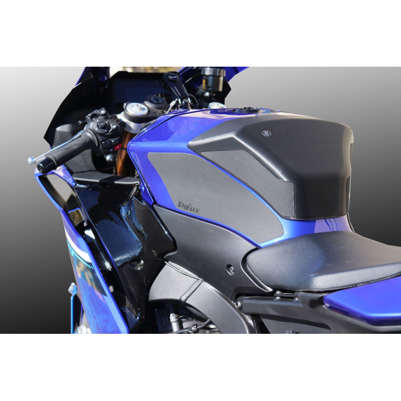 TechSpec Tank Grip Extension + Tank Grips | Yamaha | YZF-R9 (2025-2026) TechSpec Tank Grip Extension + Tank Grips | Yamaha | YZF-R9 (2025-2026)
