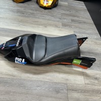 「RT-105026」専用出品 USED 2016-26 Kawasaki ZX-10R / ZX-10RR KRT-Specification Carbon