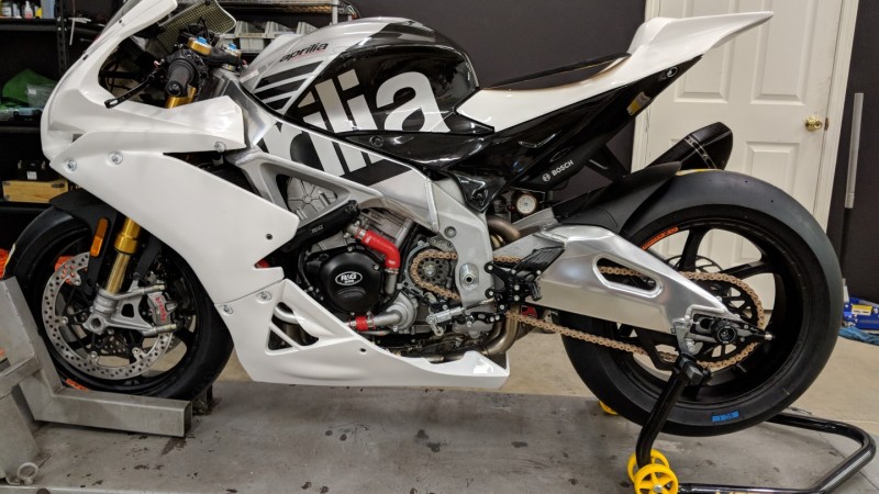 The "Track Appeal" 2017 Aprilia RSV4-RF Race Bike Project by Superbike Unlimited - Part 2