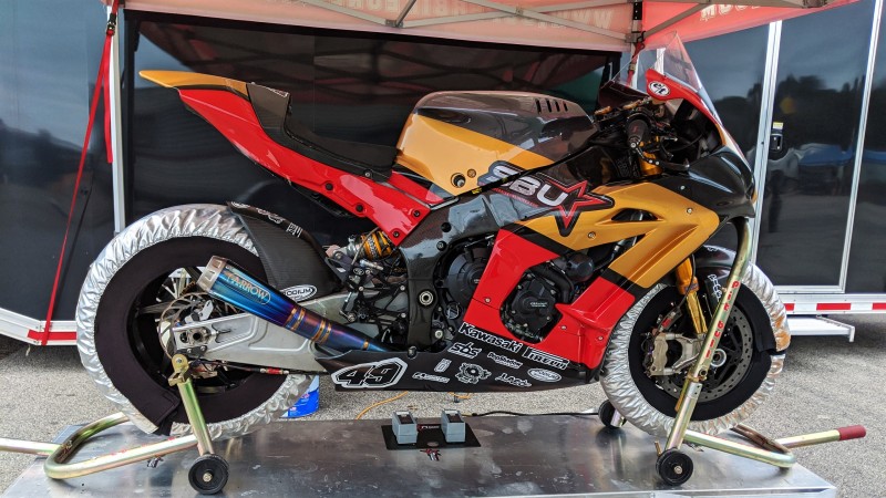 Vlog - The SBU 2019 ZX-10RR Superbike Project - More MoTeC Testing at Barber, New Paint! - Update #14