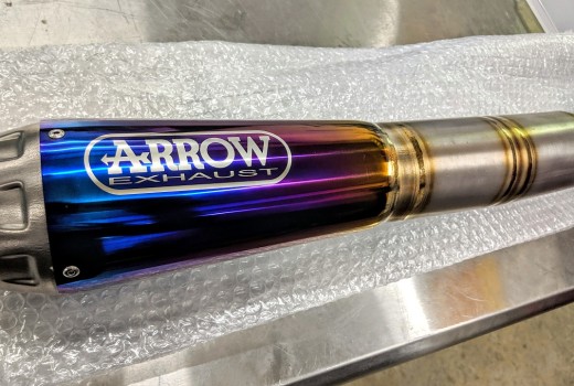 Vlog - The SBU 2019 Superbike Project - New Arrow WSBK Exhaust + KRT Parts! - Update #12