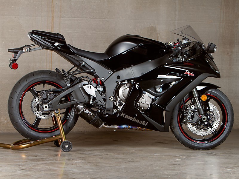 M4 Street Slayer Slip On 2011-2015 Kawasaki ZX-10R Titanium or Carbon Fiber Canister