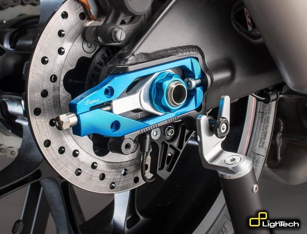 CNC Billet Rear Wheel Chain Adjusters Tensioner Catena Axle Blocks with Swingarm Spools For Yamaha YZF R6 2008-2016 Dirt Pit Bike Black