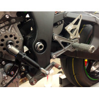 Evol Technology 2016-23 Kawasaki ZX-10R Rearsets Evol Technology 2016-23 Kawasaki ZX-10R Rearsets