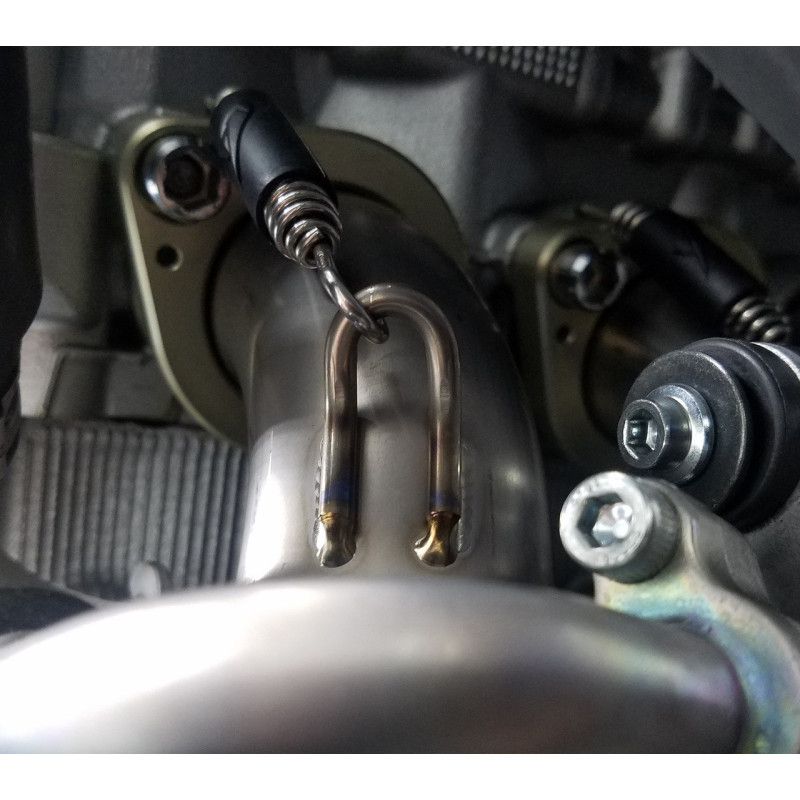 Graves Motorsports Yamaha R1 Full Titanium Exhaust System with Titanium 265mm Silencer Graves Motorsports Yamaha R1 Full Titanium Exhaust System with Titanium 265mm Silencer