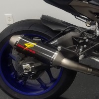 Graves Motorsports Yamaha R1 Full Titanium Exhaust System with Carbon 265mm Silencer