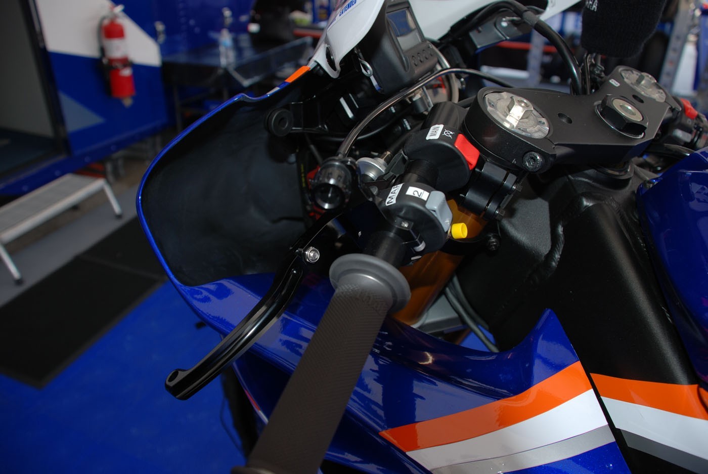 Galespeed Active Remote Adjuster and Bracket Set for Brembo and Galespeed Master Cylinders