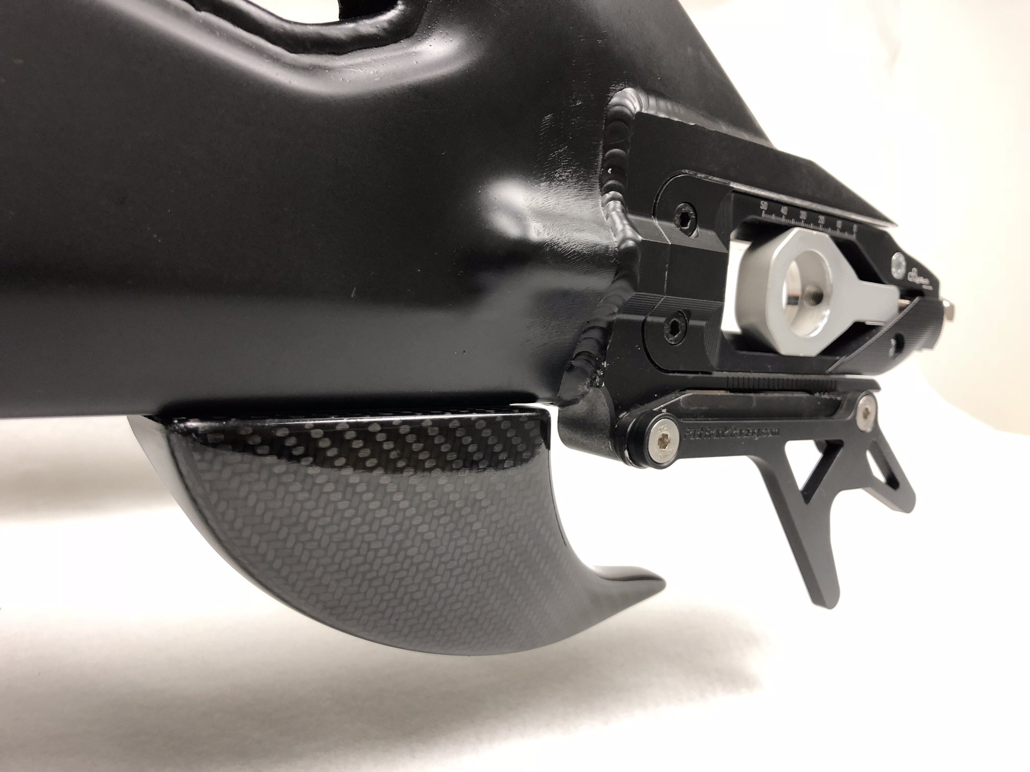 SE Composites Universal Carbon Fiber 'Shark Fin' Guard - SE-SHARK
