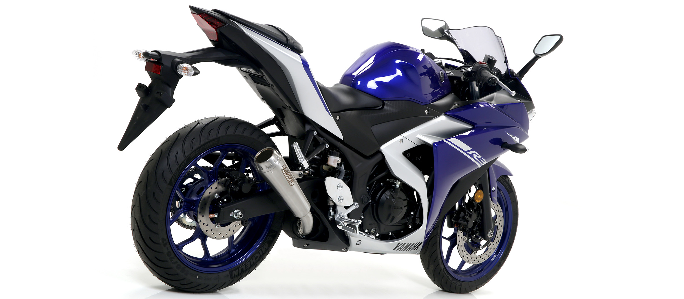 Terminale Arrow Pro Race Nichrom Dark per Yamaha YZF R3 15-18 e 21-24